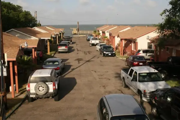 Bayfront Cottages Main image